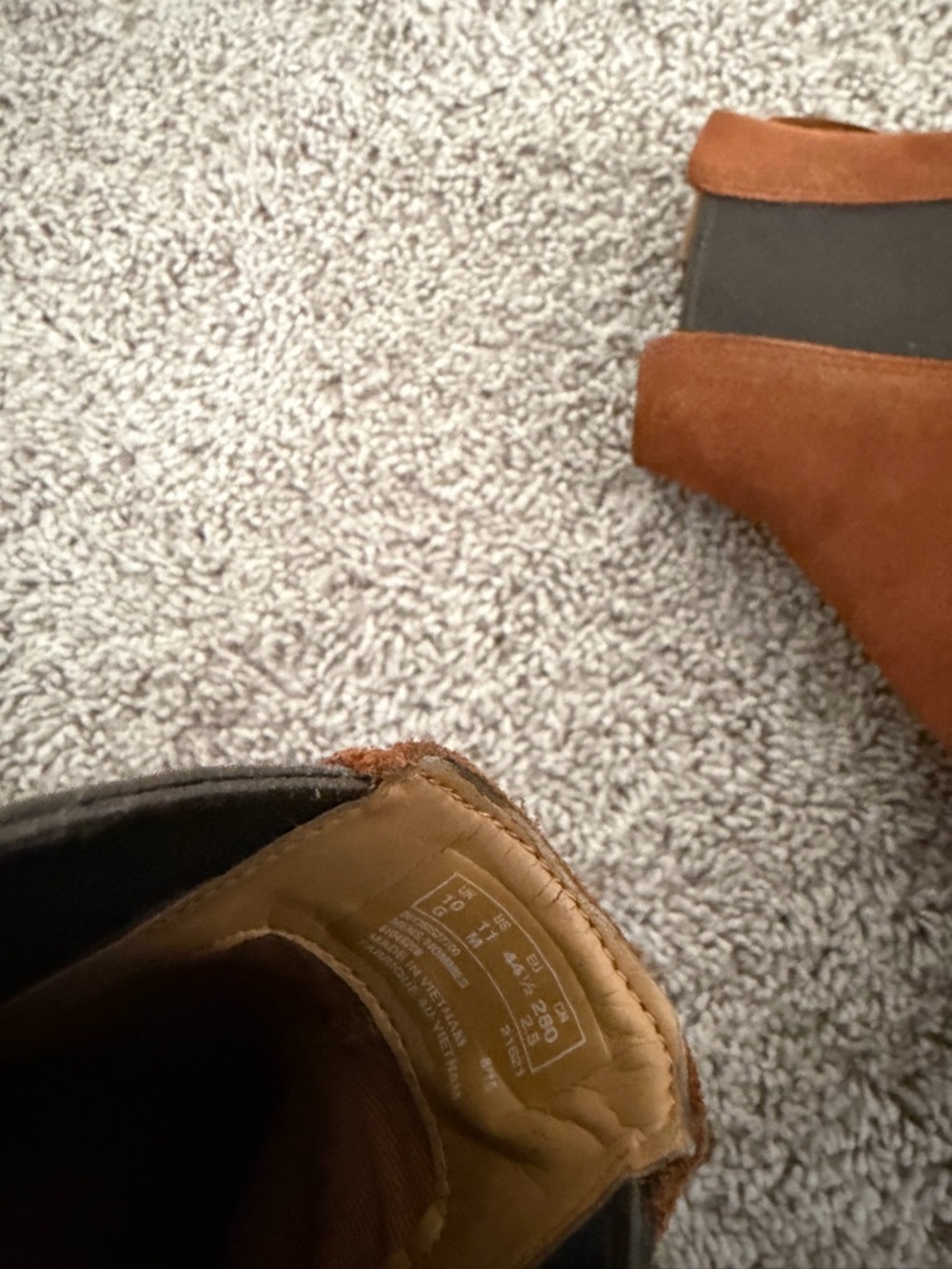 Clarks Clarkdale Mens Brown Suede Slip On Chelsea Boots dark tan - Picture 5 of 10